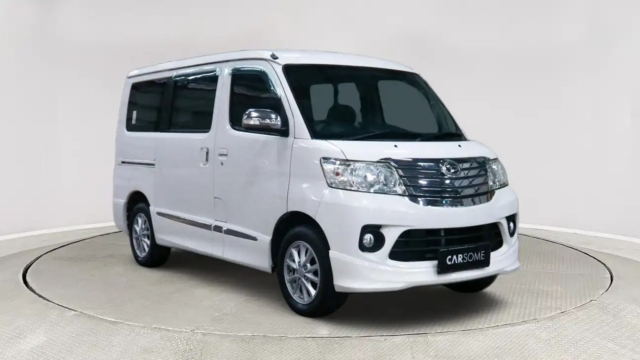 Harga Luxio Bekas 2015. Beli Mobil 2015 Daihatsu LUXIO X 1.5 Bekas