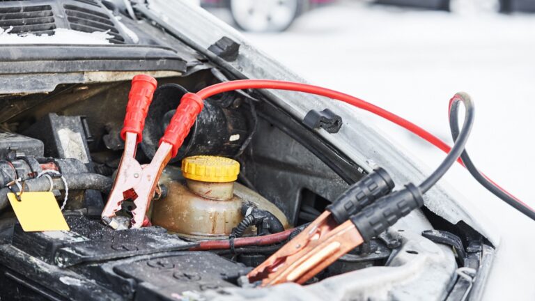 Alat Cas Aki Mobil Yang Bagus. 10 Rekomendasi Charger Aki Mobil yang Bagus