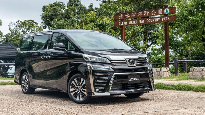 Mobil Alphard Modifikasi Dalamnya. Alphard Lombardi: Ini Kasta Tertinggi Toyota Alphard