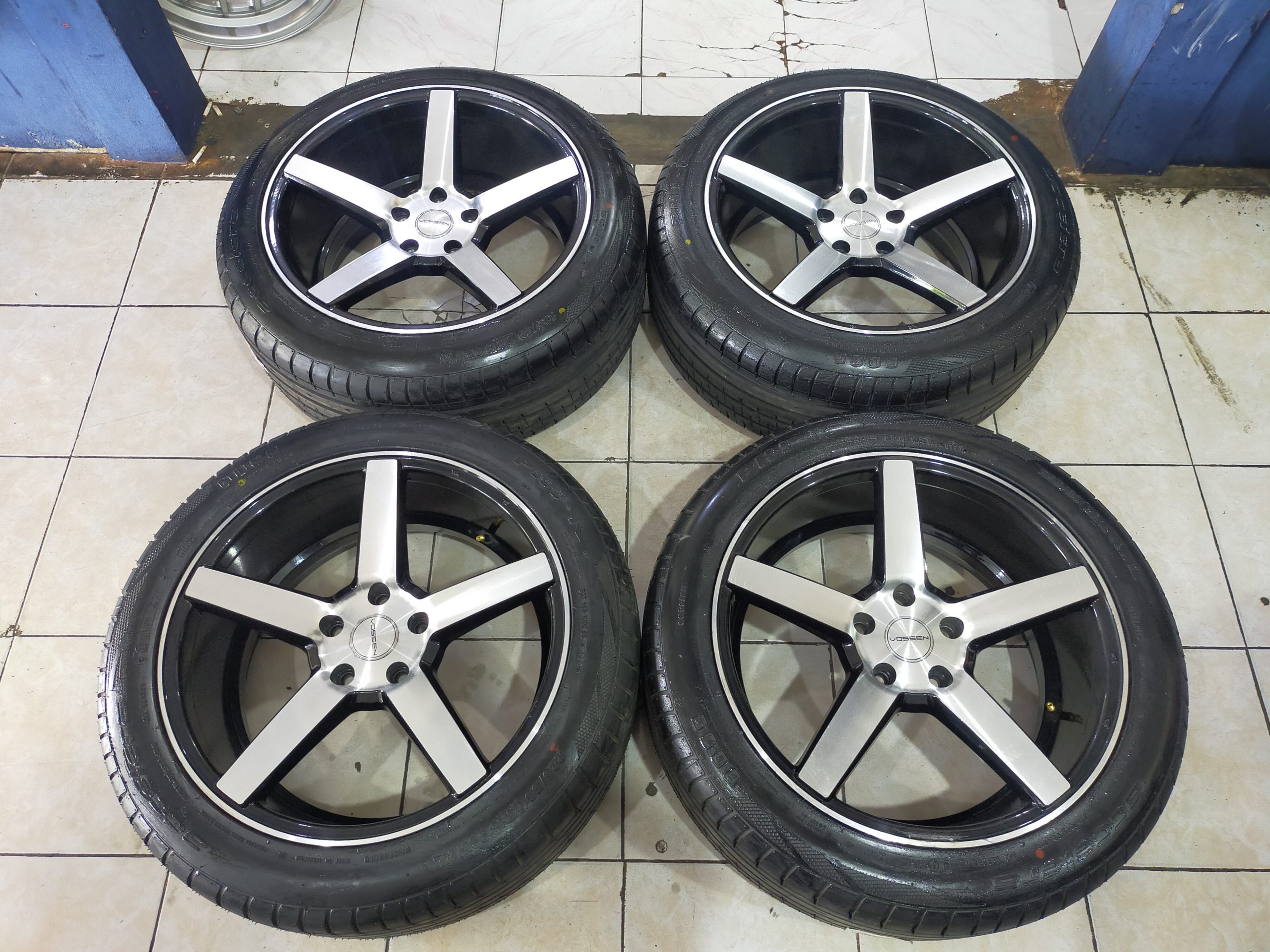 Velg Vossen Ring 18. Jual Jual Velg Bekas Vossen Ring 18 Plus Ban 225 50 R18