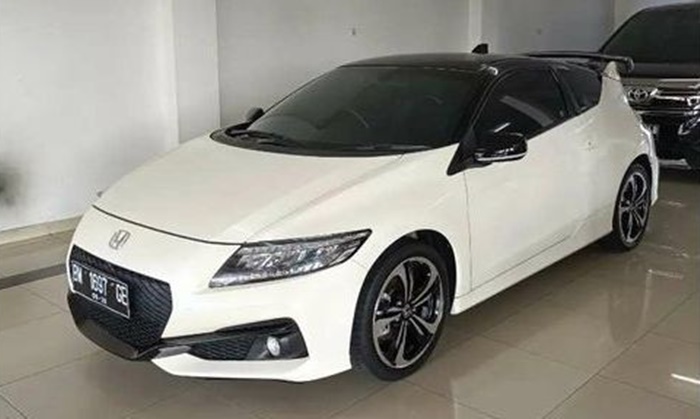 Mobil Honda 2 Pintu Crz. Spesifikasi dan Harga Honda CR-Z, Mobil Sport Kompak Bermesin Hybrid