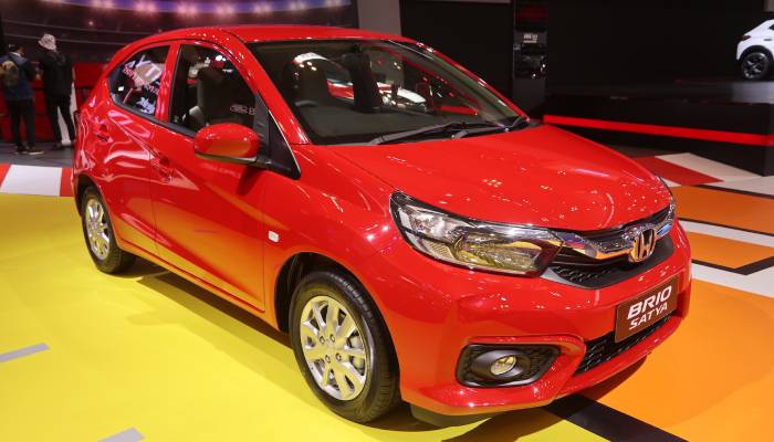 Pajak Mobil Brio 2015. Rincian Lengkap Pajak Honda Brio dari Generasi Pertama Meluncur Sampai yang Terbaru