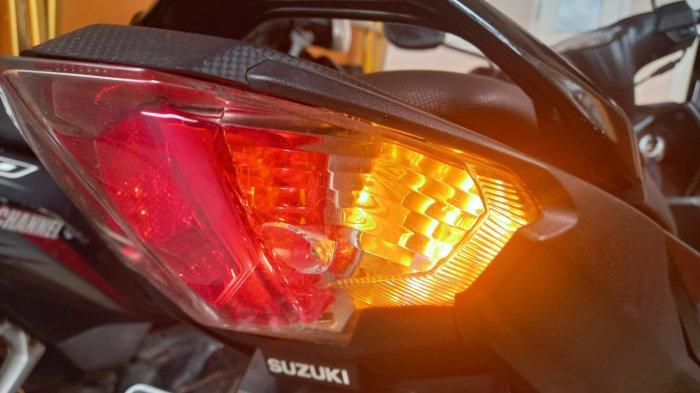 Penyebab Lampu Sein Motor Mati Maen Mobil