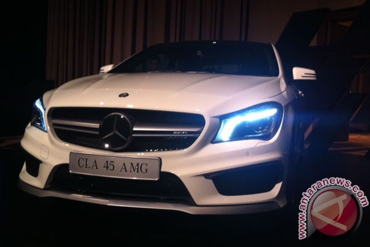 Mercy Cla 45 Amg. 45 tahun Mercedes-Benz di Indonesia dengan CLA 45 AMG