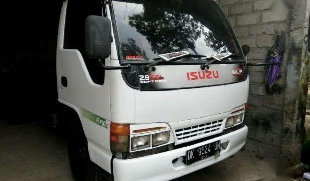 Truk Isuzu Elf 2005. Truk elf thn 2005 nkr 71 ban dobel