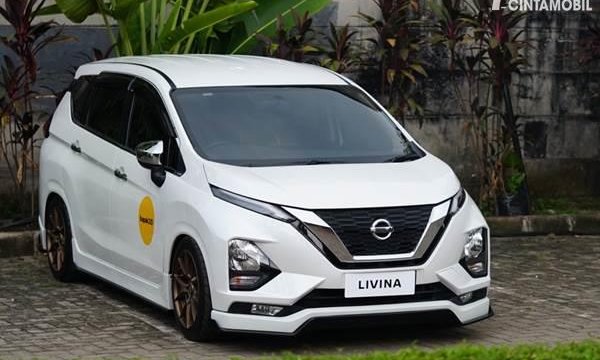 Modifikasi All New Livina 2019. Modifikasi Nissan All New Livina yang Pas Buat Bapak-bapak