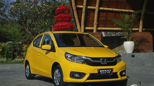 Pajak Mobil Brio 2015. Daftar Pajak Honda Brio dari Generasi Awal Hingga Terbaru