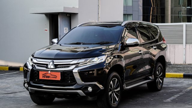 Pajero Sport 2020 Hitam. Beli mobil Mitsubishi Pajero Sport 2020 warna Hitam bekas, baru: harga nego, pembayaran cash atau kredit