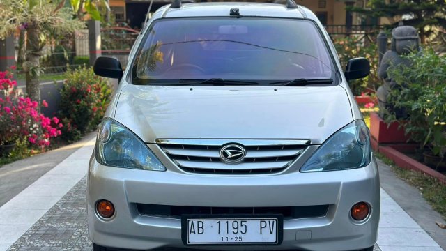 Harga Xenia Li 2005. Jual mobil bekas murah di Indonesia