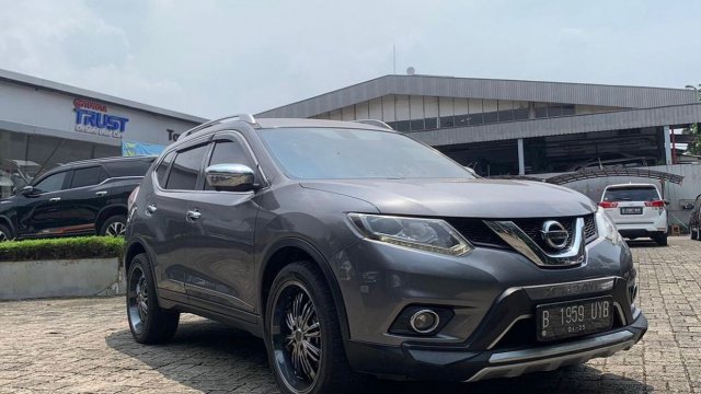 Nissan X Trail 2014. Jual mobil bekas murah di Indonesia