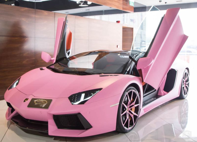 Mobil Lamborghini Warna Pink. Ada yang Mau Lamborghini Aventador Pink Ini, Siapkan Rp4,3 M : Okezone Otomotif