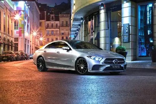 Cls 400 Amg Dynamic. Dihentikan Mercedes Benz CLS-Class 400 AMG Dynamic Fitur dan Spesifikasi