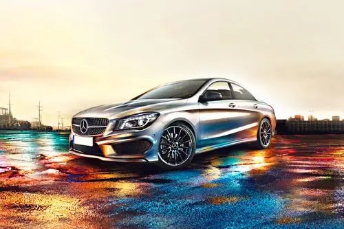 Mercy Cla 45 Amg. Dihentikan Mercedes Benz CLA-Class (2014-2018) AMG 45 Fitur dan Spesifikasi