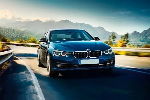 Harga Bmw 320i 2015. Dihentikan BMW 3 Series Sedan (2015-2018) 320i Sport Fitur dan Spesifikasi