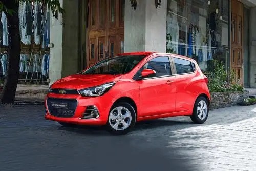 Modifikasi Chevrolet Spark 2004. Dihentikan Chevrolet Spark (2017-2018) Fitur dan Spesifikasi