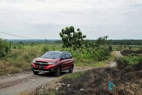 Suzuki Xl7 Modifikasi Velg. Ulasan Pengguna Suzuki XL7 - Mengapa tidak pakai velg 17 aja ? 20621