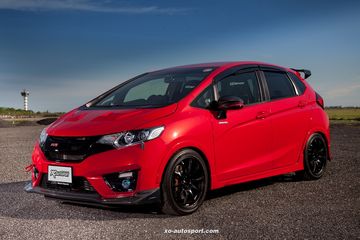 Honda Jazz 2019 Modifikasi. Modifikasi Honda Jazz Merah Tampil Makin Sporty Pakai Body Kit Fit RS