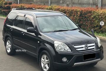 Honda Crv Gen 2. Honda CR-V Gen 2 Kondisi 'Segar' Luar Dalam, Tahun 2005 Segini Harganya