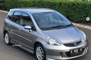 Honda Jazz Vtec 2008. Honda Jazz VTEC Tahun 2008, Kondisi Orisinal Luar Dalam, Dilego Segini