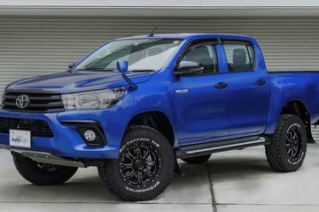 Hilux Double Cabin Modifikasi. Modifikasi Toyota Hilux Makin Gagah Ditopang Pelek MKW 17 Inci