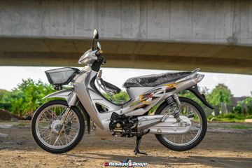 Modifikasi Honda Karisma 125. Kembaran Honda Karisma 125 Makin Keren, Kaki-kaki Juara, Pasang Lampu Di Keranjang