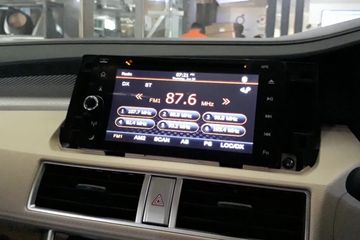 Head Unit Avanza 2013. Cara Menyimpan Channel Radio Favorit di Head Unit Mobil, Cukup Tekan Satu Tombol