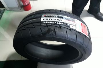 Cara Membaca Kode Ban Bridgestone. Cara Baca Kode Rahasia di Ban Mobil, Yang terakhir Buat Tahu Umur Ban