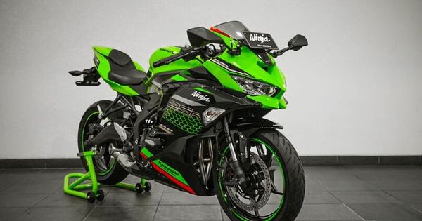 Honda Nsr 250 Sp. Harga Kawasaki Ninja ZX-25R Tembus Rp 98 Juta di DKI Jakarta, Berikut Skema Kreditnya untuk Tipe Standar dan ABS