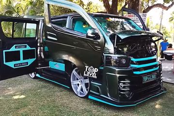 Toyota Hiace Modifikasi Ceper. Toyota HiAce Dimodif Ekstrem, Bukaan Pintu Nyentrik, Tongkrongan Kandas