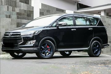 Modif Velg Innova Reborn. Pelek Rays TE37 Bikin Sporty Tampilan Toyota Venturer