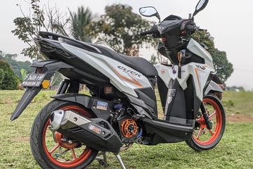 Harga Velg X Mode. Templok Pelek X-Mode, Setup Kaki-kaki Honda Vario 125 Jadi Lebih Mewah