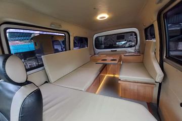 Modif Interior Gran Max. Daihatsu Gran Max Campervan, Kabin Serasa Ruang Keluarga, Modal Segini