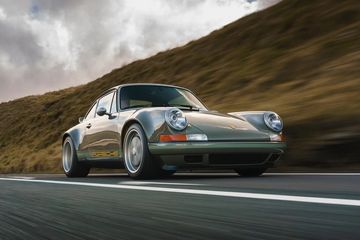 Jual Porsche 911 Classic. Restomod Porsche 911 Gaya Klasik nan Sporty, Budget Tembus Rp 6 Miliar