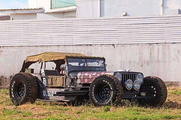 Modif Katana Jadi Jeep. Jeep M38 Usang Diubah Ala Hot Rod dan Ada Granat di Kabinnya