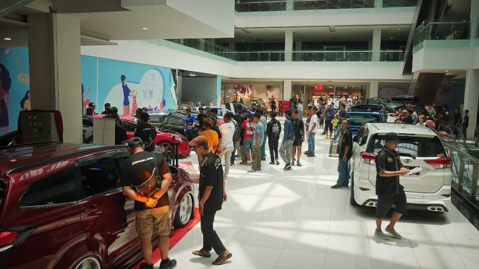 Modifikasi All New Rush. All New Rush Terios Indonesia Gelar Kontes Modifikasi di Vivo Mall Sentul