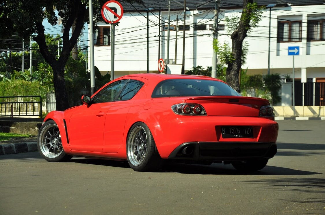 Mazda Rx 8 Modif. Mazda RX8 Dimodifikasi Jadi Mobil Harian dan Asyik Untuk Track Day di Sirkuit