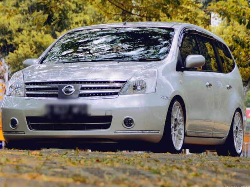 Nissan Grand Livina Modifikasi. Nissan Grand Livina Modifikasi, Cantik tapi Nggak Lincah Itu Percuma!