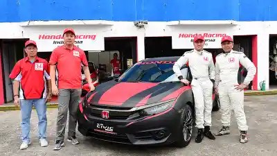 Civic Turbo 2016 Indonesia. Honda Indonesia Perkenalkan Civic Turbo Racing Concept