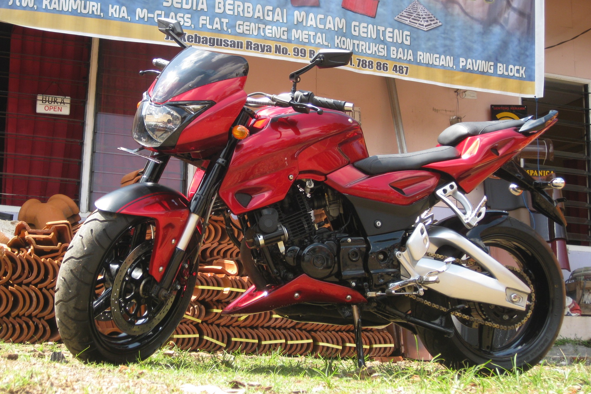 Pulsar 180 Modif Touring. Modifikasi Bajaj Pulsar 180 jadi B King