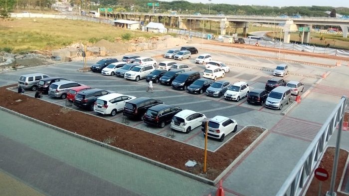 Tempat Penitipan Mobil Terdekat. Lokasi dan Tarif Parkir Inap di Bandara Soekarno-Hatta 2021