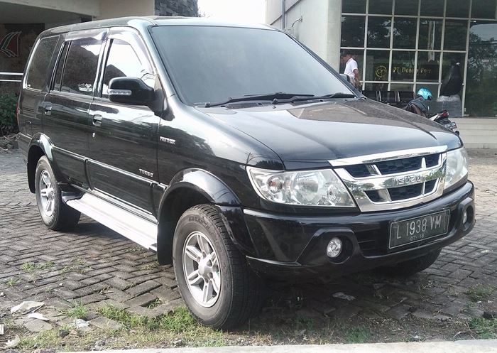 Modifikasi Isuzu Panther 1995. Kelebihan dan Kekurangan Isuzu Panther di Mata Pemilik