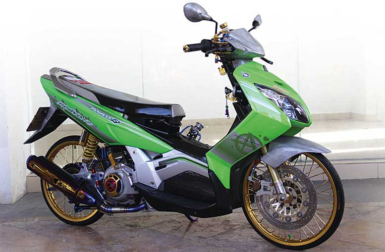 Nouvo Z Thailook Style. YAMAHA NOUVO Z ’05 – SEMARANG : PENYEMANGAT EUFORIA THAILOOK